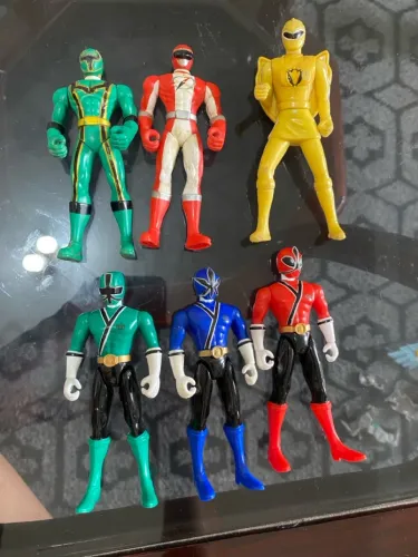 Power Rangers Variados de Vinil - 6 Colecionáveis 