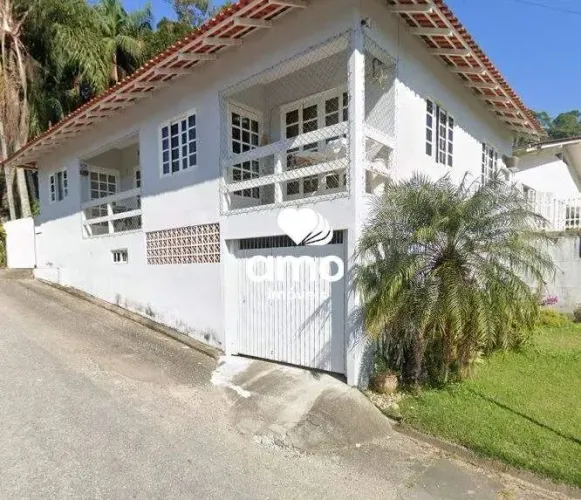 Sala Comercial para alugar no bairro Primeiro de Maio