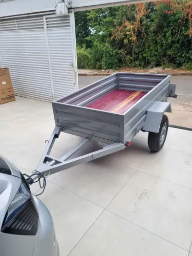 Carreta de reboque para trator