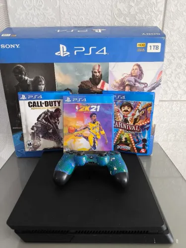 Console Playstation slim 1tb com 3 jogos 