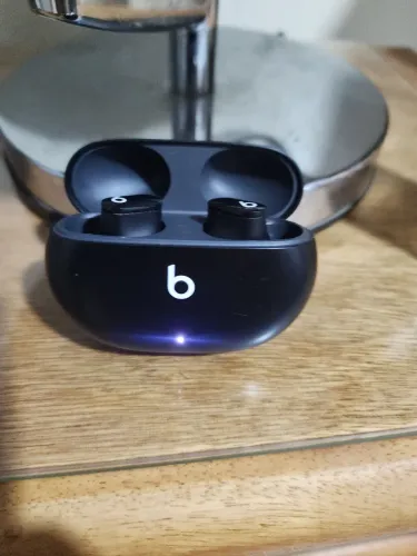 Beats Studio Buds 