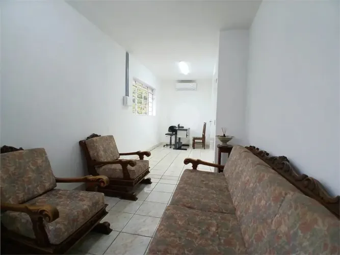 Casa com 3 quartos para locação em Vila hamburguesa - SP