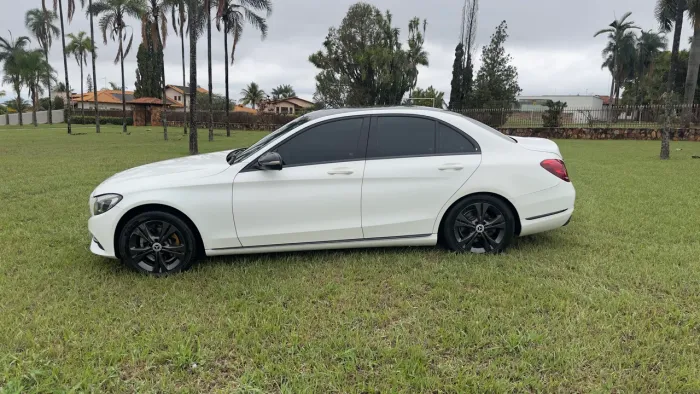 Mercedes-Benz C-180 CGI Avant. 1.6/1.6 Flextb 16V Aut. 2015