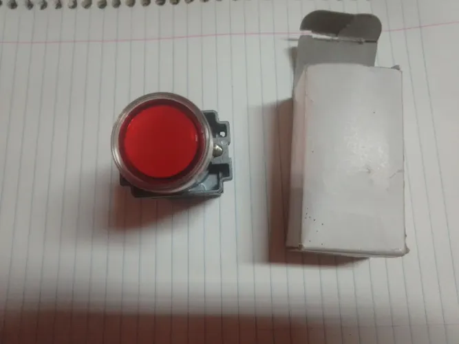 Botão de comando pulso vermelho  com bloco de contato 2nf 