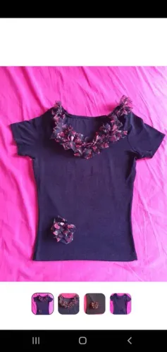 Blusinha preta aplique flores