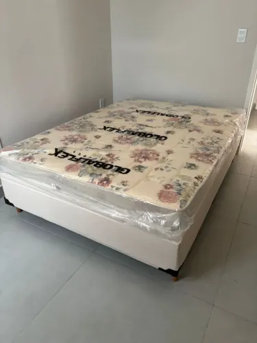 Box baú casal + colchão Solaris D33 14cm casal