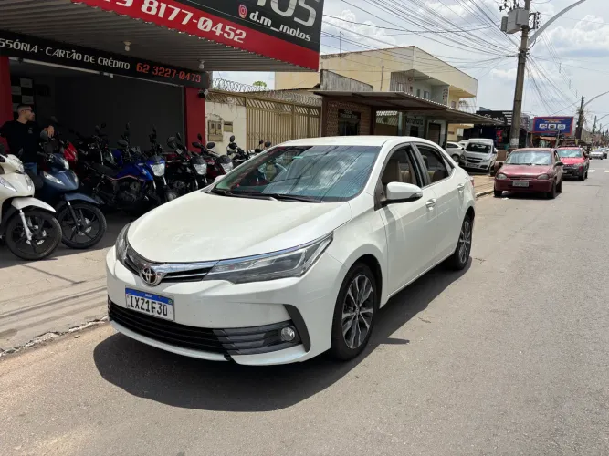 Corolla Altis 2018 2.0 Top de linha