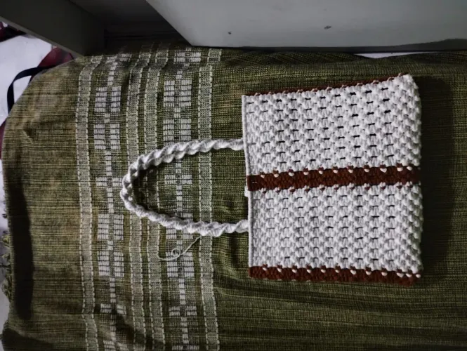 Bolsas de praia altamente artesanal feita a mão, toda detalhada.
