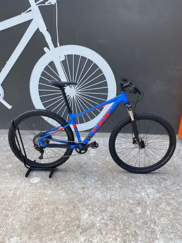 Vendo bicicleta TSW aro 29 tamanho 17