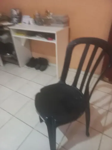 Cadeira de plástico