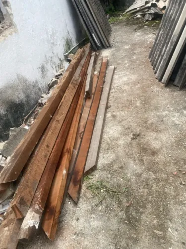 Linhas de madeira