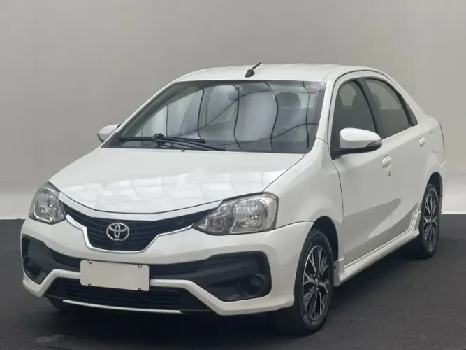 Toyota Etios Platinum Sed. 1.5 Flex 16V 4P Aut. 2018