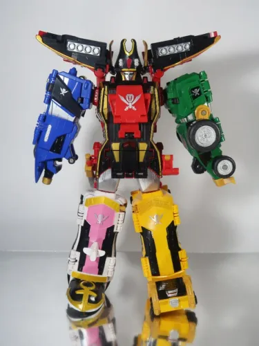 Megazord Power Rangers - Megaforce - Gokaiger
