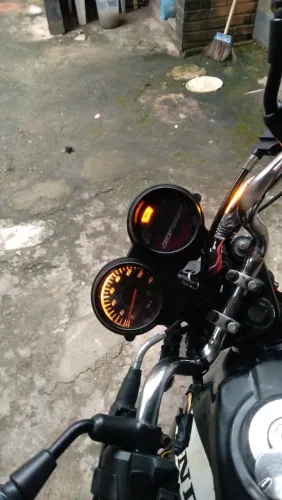 Moto muito conservada