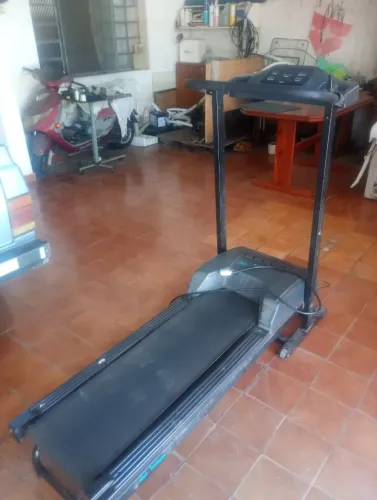 Esteira Pro Fitnes  220v entrego ac cartão 
