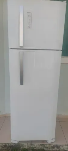 Geladeira Duplex Eletrolux 310L
