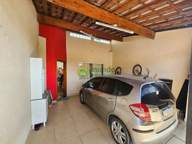 Casa à Venda no Residencial Estoril, Taubaté, 3 Dormitórios