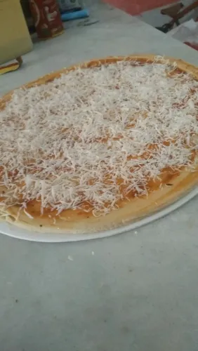 Pizza pre assada ?