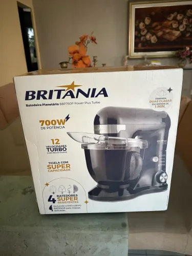 Batedeira Britânia nova 