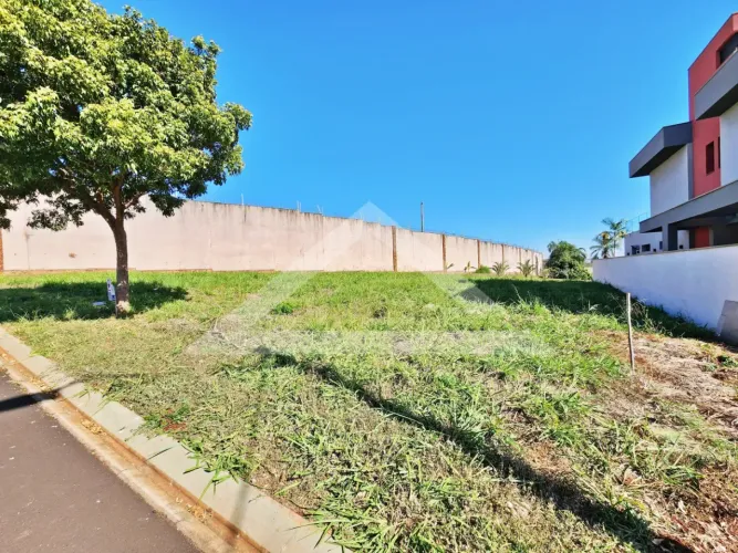 Terreno residencial à venda no Condomínio Villa Di San Francesco, próximo à Rodovia Antôni