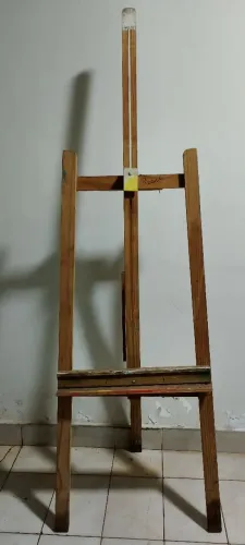 Cavalete usado