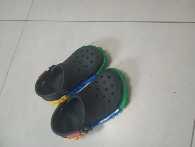 Crocs