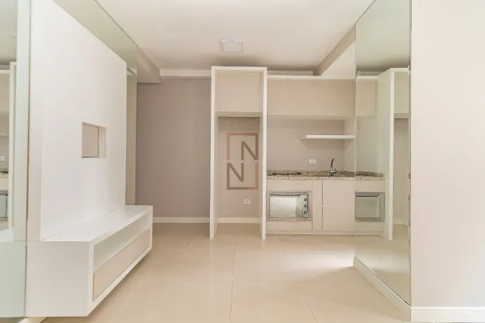 Studio mobiliado no bairro Bigorrilho