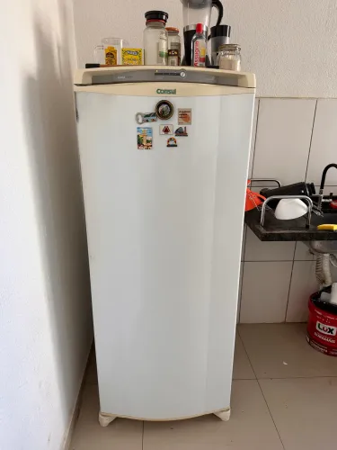 Vendo Geladeira Cônsul Facilite Frost Free 342L