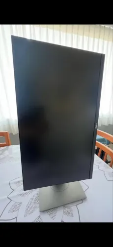 Monitor Dell P2219H