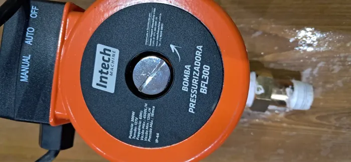 Bomba Pressurizadora Intech P/ Ate 4 Pontos 127v