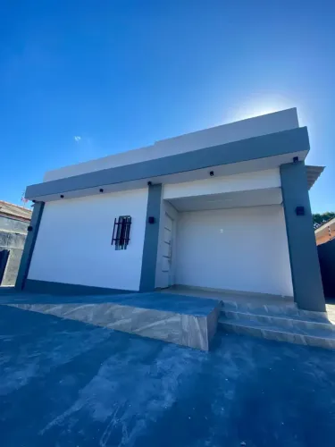 Locação Casa Comercia com 4 quartos - Bairro Boa Esperança - Cuiabá - MT