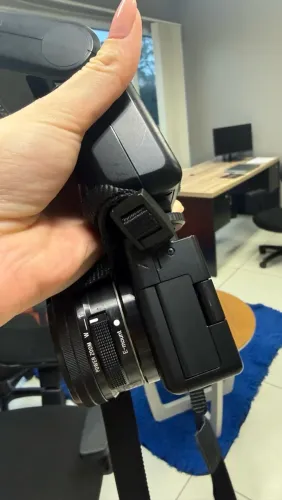 Câmera Sony ZV-E10 + flash godox