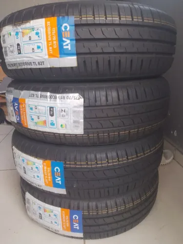 Pneu aro13 novos