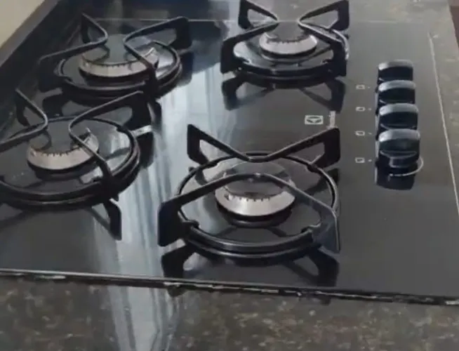 Fogão Cooktop 4 bocas Eletrolux em Taubaté.-SP