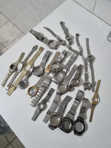 Lote relógios e pulseiras relogios