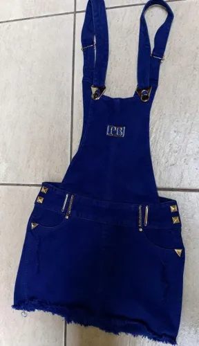 Jardineira saia azul bic , pit bull n44