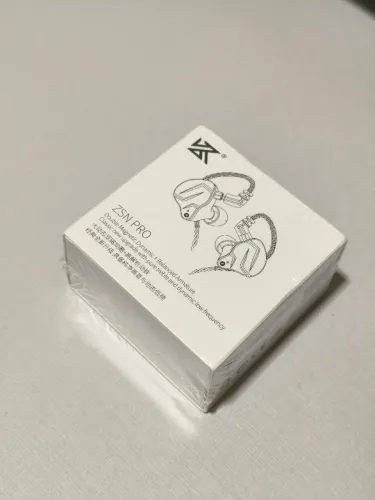 Fone KZ ZSN Pro + Brinde