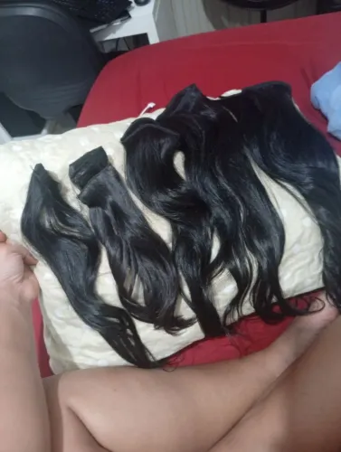 Mega hair humano na tela.  