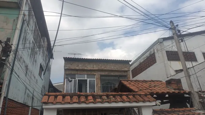 CASA 2 QUARTOS TRINDADE 