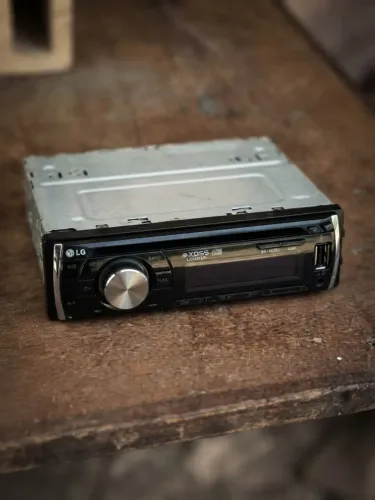 Rádio MP3 Player LG LCS500UN - Rádio e CD Funcionando (USB com Detalhe)