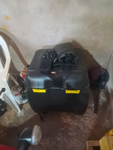 VENDO BAU PARA MOTO 160L ICBRASS 