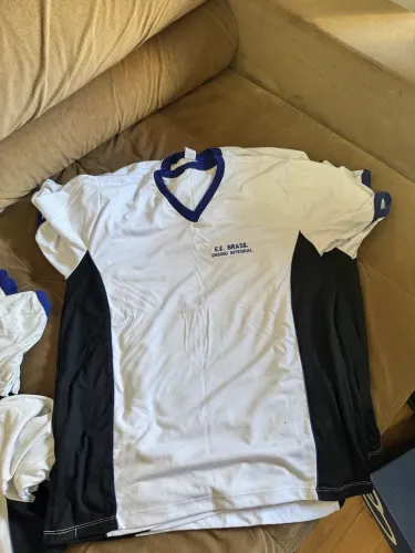 Uniformes Escola Brasil 
