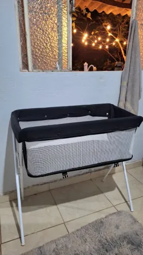Berço coleito portátil dobrável