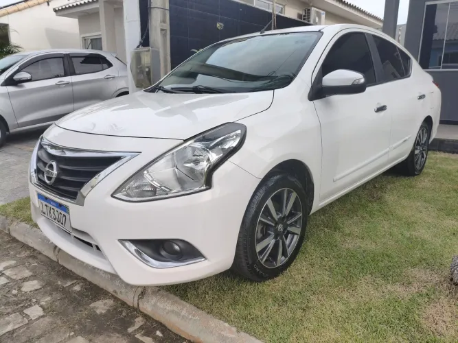 Nissan Versa Unique 1.6 16V Flexstart 4P Aut. 2018