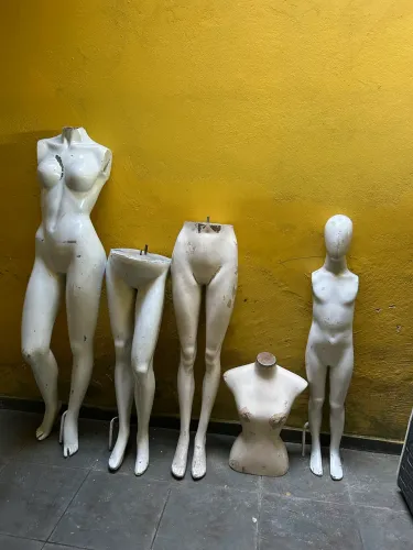 Conjunto Manequins no precinho!!