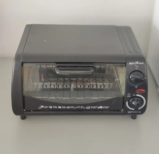 Forninho elétrico BRITÂNIA 10L