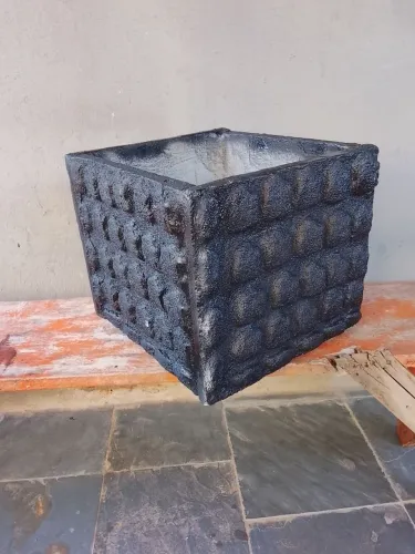 Vaso de Cimento Resistente 30x30