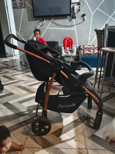 Carrinha e bebê conforto Burigotto