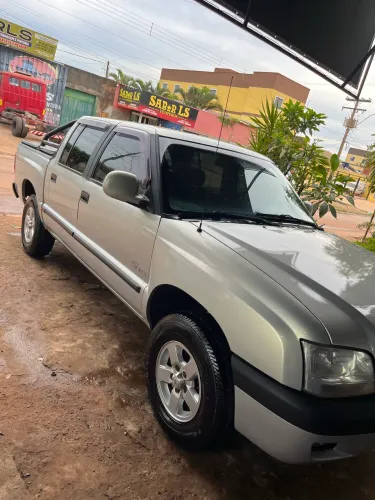 Chevrolet S10 Blazer DLX 2.8 4X4 TB Interc. Diesel 2002