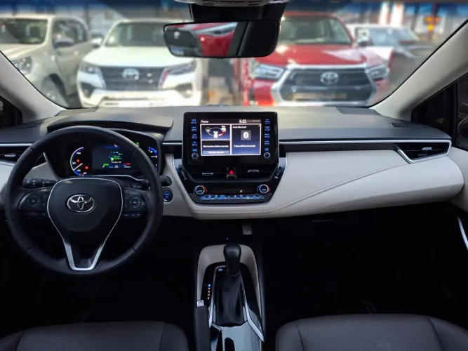 Toyota Corolla Altis Prem. Hybrid 1.8 Flex AUT 2023